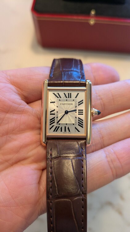 ルイタンクカルティエ（高級時計）の商品画像 - 査定依頼日：2026年3月8日 - 最高査定価格：1,950,000円
