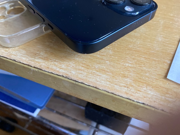 iPhone 13 128GB docomo（スマホ）の商品画像 - 査定依頼日：2026年4月2日 - 最高査定価格：36,000円