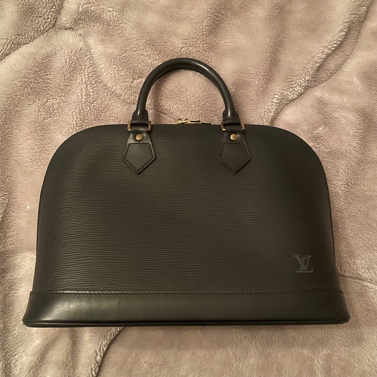ルイヴィトン エピ （ブランドバッグ）の商品画像 - 査定依頼日：2026年3月24日 - 最高査定価格：60,000円