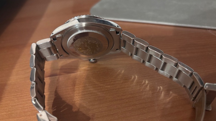 TIFFANY Wネーム ROLEX サブマリーナ 16610（高級時計）の商品画像 - 査定依頼日：2026年5月6日 - 最高査定価格：3,500,000円