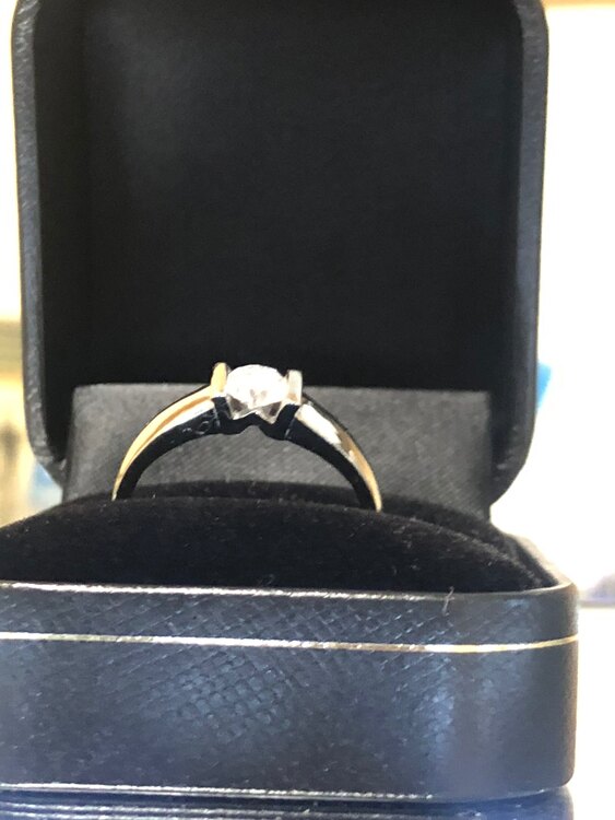 プラチナメンズリング（宝石）の商品画像 - 査定依頼日：2024年12月12日 - 最高査定価格：65,000円