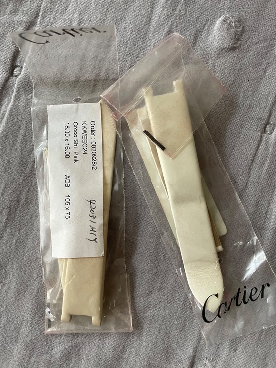 カルティエ パシャ LI-106（高級時計）の商品画像 - 査定依頼日：2025年7月4日 - 最高査定価格：250,000円