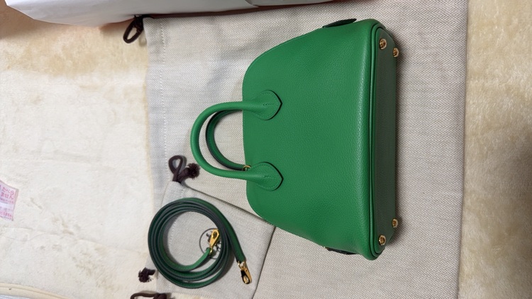 エルメス ボリード （ブランドバッグ）の商品画像 - 査定依頼日：2025年6月13日 - 最高査定価格：750,000円