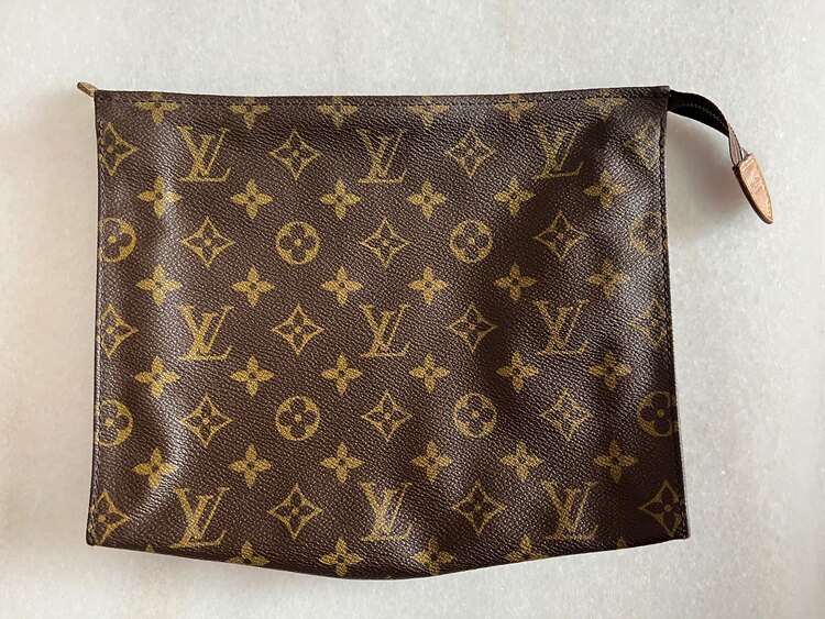 クラッチバッグ（ブランドバッグ）の商品画像 - 査定依頼日：2025年2月2日 - 最高査定価格：25,000円