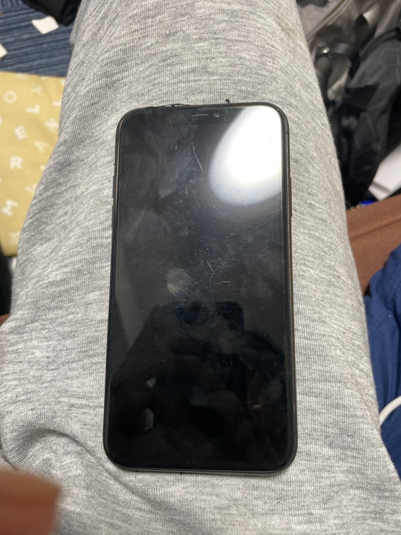 iPhone11（スマホ）の商品画像 - 査定依頼日：2026年8月28日 - 最高査定価格：11,500円