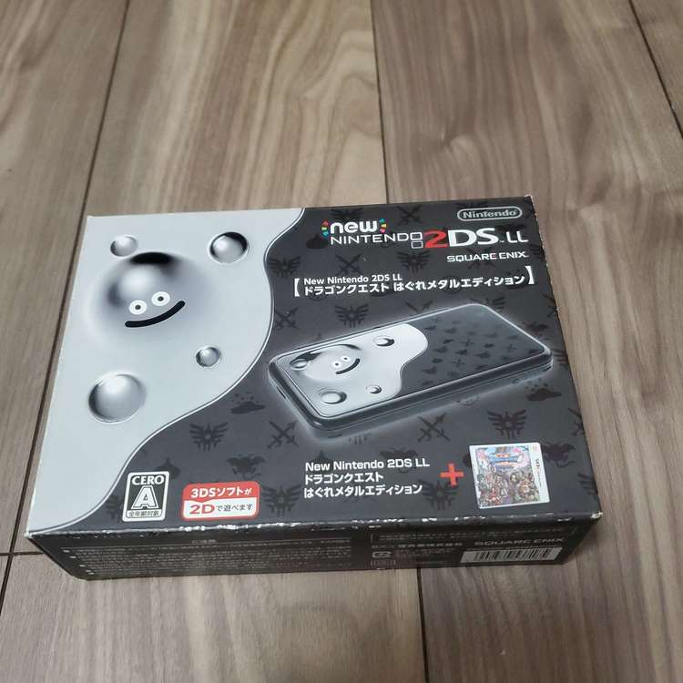 Newニンテンドー2DS LL本体 ドラゴンクエスト はぐれメタルエディション（ゲーム機本体・ゲームソフト）の商品画像 - 査定依頼日：2023年5月19日 - 最高査定価格：13,000円