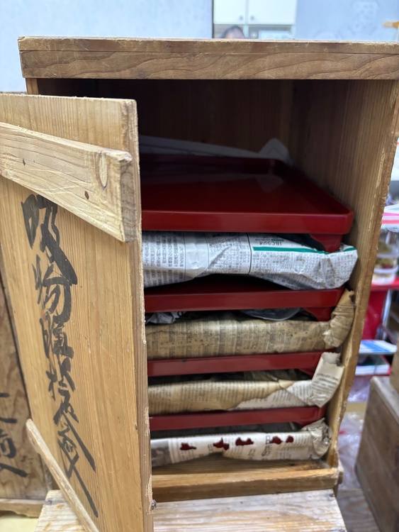 吸い物お膳（食器）の商品画像 - 査定依頼日：2026年4月6日 - 最高査定価格：100,000円