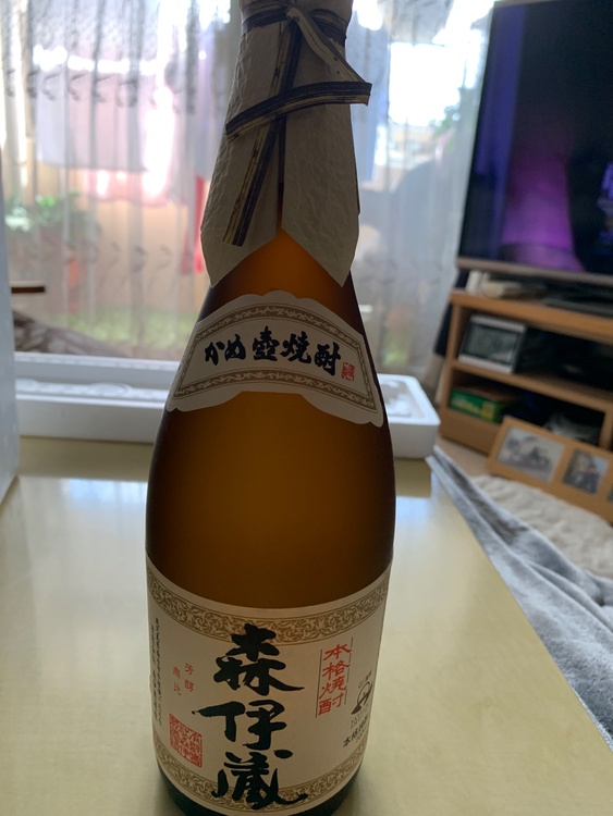 かめ壺焼酎　箱付き（お酒）の商品画像 - 査定依頼日：2026年5月31日 - 最高査定価格：7,500円