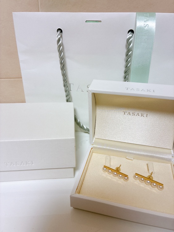 TASAKI パール　バランスピアス　5連　YG（宝石）の商品画像 - 査定依頼日：2025年12月22日 - 最高査定価格：220,000円