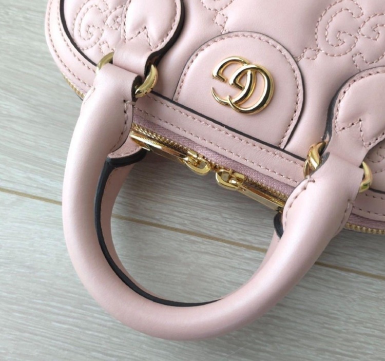 GGマトラッセレザーキルティングハンドバッグ（ブランドバッグ）の商品画像 - 査定依頼日：2025年7月18日 - 最高査定価格：140,000円