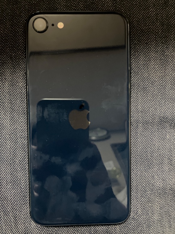 iPhone SE (第 3 世代) 64GB SIMフリー（スマホ）の商品画像 - 査定依頼日：2026年5月16日 - 最高査定価格：5,000円