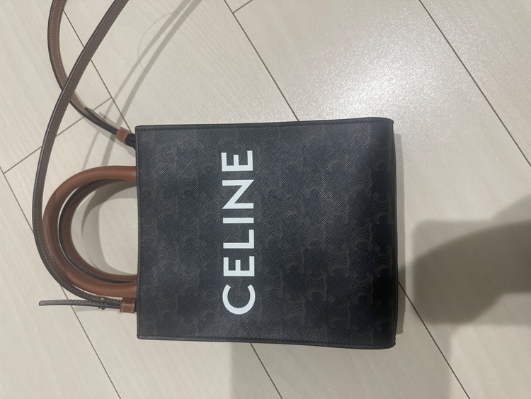 セリーヌ  （ブランドバッグ）の商品画像 - 査定依頼日：2026年1月29日 - 最高査定価格：80,000円