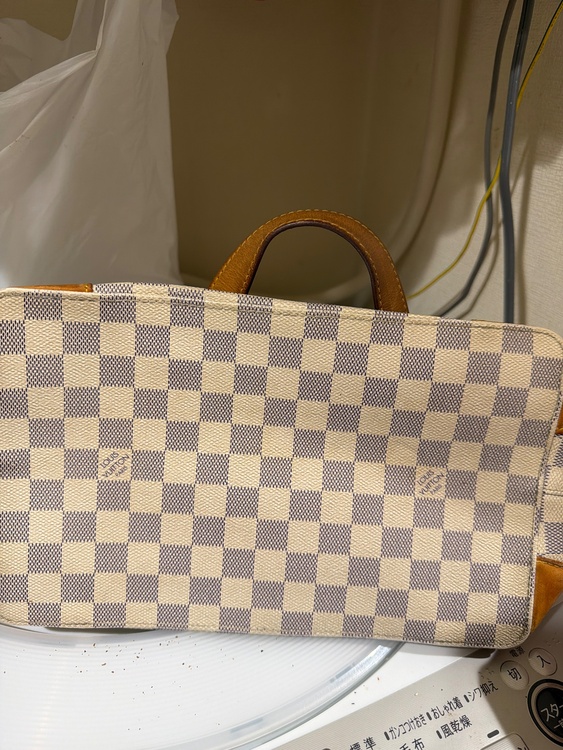 ルイヴィトン エピ （ブランドバッグ）の商品画像 - 査定依頼日：2025年12月22日 - 最高査定価格：40,000円