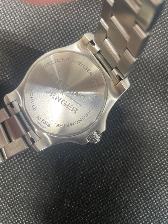 ブライトリング その他 A17318101B1A（高級時計）の商品画像 - 査定依頼日：2026年4月7日 - 最高査定価格：340,000円