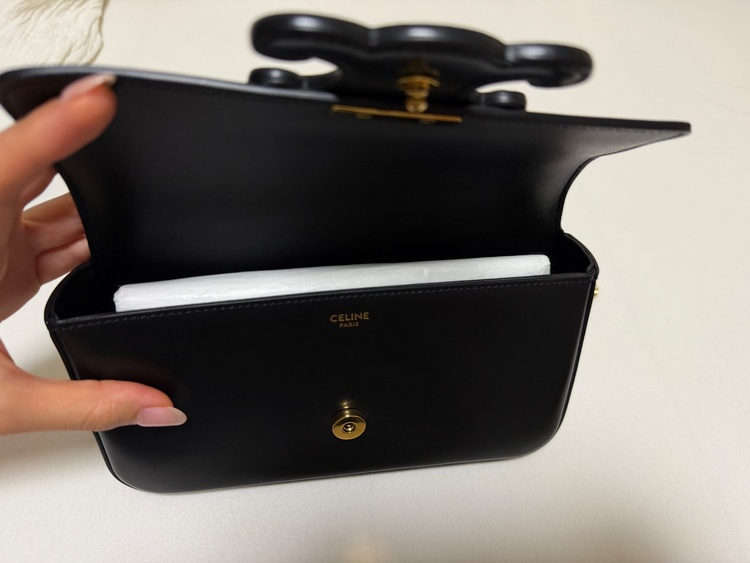 セリーヌ（ブランドバッグ）の商品画像 - 査定依頼日：2026年9月9日 - 最高査定価格：150,000円