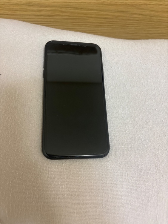 iPhone iPhoneXR 128GB docomo（スマホ）の商品画像 - 査定依頼日：2026年10月5日 - 最高査定価格：8,000円