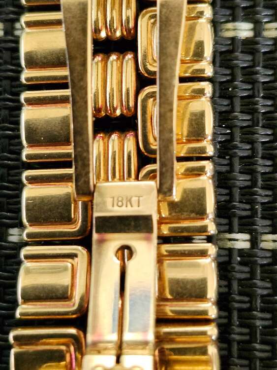 クレドール　品番GBAK036（高級時計）の商品画像 - 査定依頼日：2025年3月24日 - 最高査定価格：1,500,000円