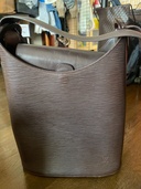 ショルダーバック（ブランドバッグ）の商品画像 - 査定依頼日：2026年3月12日 - 最高査定価格：50,000円