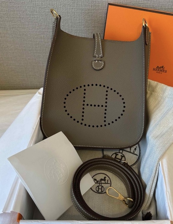 エルメス エブリン （ブランドバッグ）の商品画像 - 査定依頼日：2026年4月22日 - 最高査定価格：500,000円