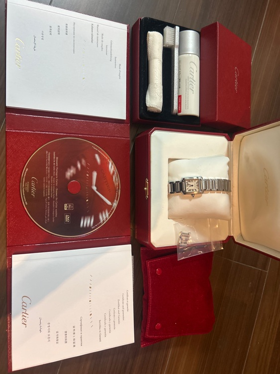 カルティエ タンク 499394s（高級時計）の商品画像 - 査定依頼日：2025年8月10日 - 最高査定価格：345,000円