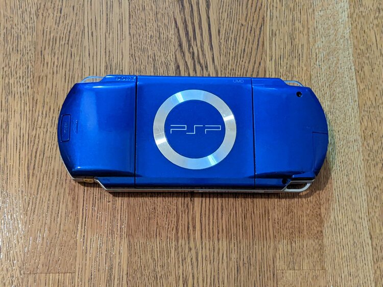 PSP1000（ゲーム機本体・ゲームソフト）の商品画像 - 査定依頼日：2026年4月19日 - 最高査定価格：3,000円