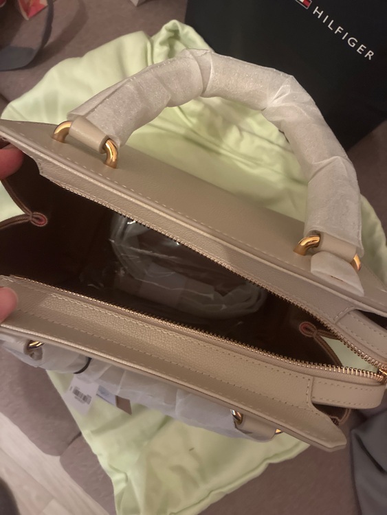 その他 バーバリー （ブランドバッグ）の商品画像 - 査定依頼日：2025年6月18日 - 最高査定価格：50,000円