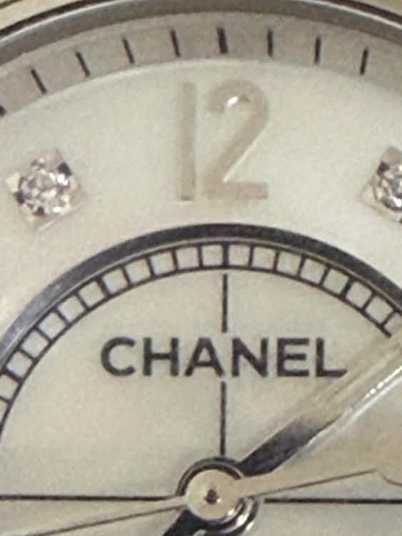 j12 （高級時計）の商品画像 - 査定依頼日：2026年1月29日 - 最高査定価格：350,000円