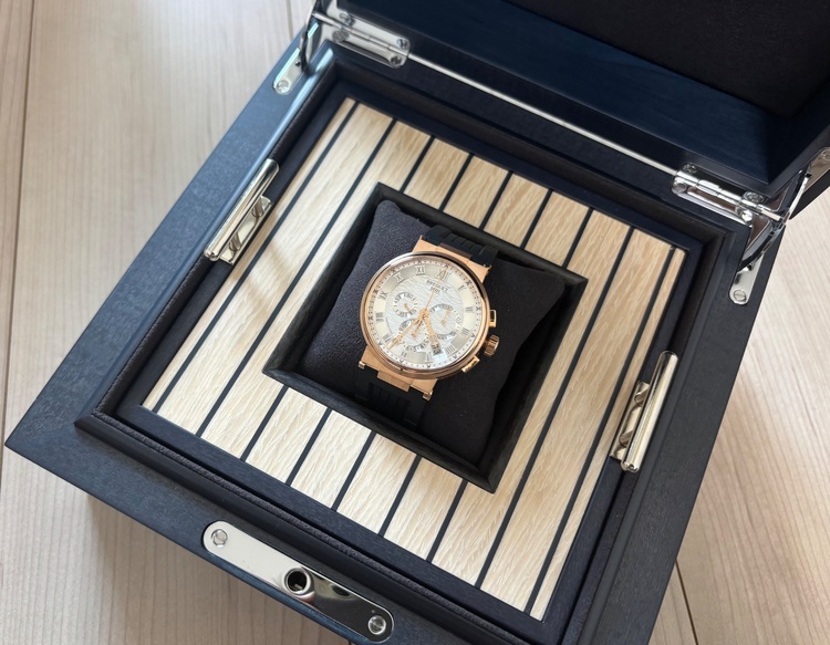 ブレゲ マリーン 5527BR（高級時計）の商品画像 - 査定依頼日：2025年9月29日 - 最高査定価格：3,000,000円