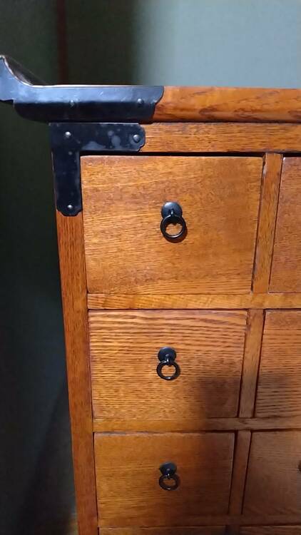 薬箪笥（美術品・骨董品）の商品画像 - 査定依頼日：2026年4月6日 - 最高査定価格：5,000円