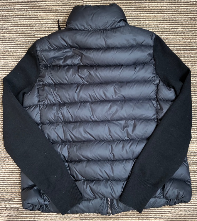 ダウンジャケット（古着・ファッション）の商品画像 - 査定依頼日：2026年1月15日 - 最高査定価格：40,000円