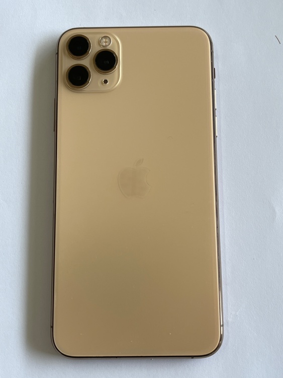 iPhone11 Pro Max 64GB SIMフリー（スマホ）の商品画像 - 査定依頼日：2026年4月25日 - 最高査定価格：26,000円