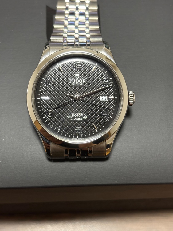 TUDOR　チューダー　チュードル　39mm　M91550-0002（高級時計）の商品画像 - 査定依頼日：2026年7月29日 - 最高査定価格：212,500円