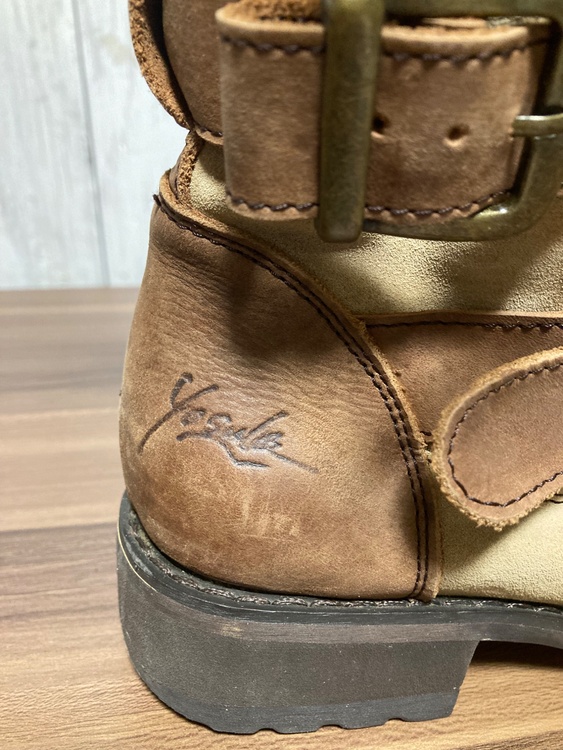 【中古】ヨースケ YOSUKE ブーツ 23.0cm（古着・ファッション）の商品画像 - 査定依頼日：2025年12月17日 - 最高査定価格：3,500円