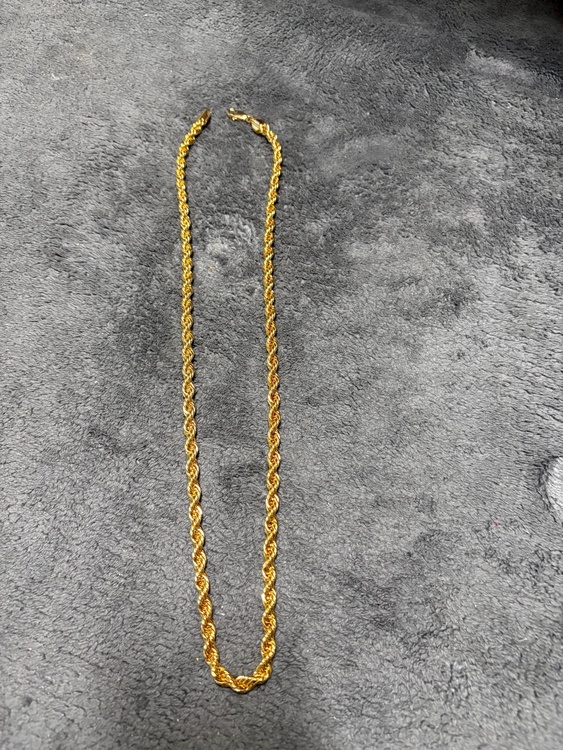 14kTロープチェーン24インチ（金・貴金属）の商品画像 - 査定依頼日：2025年12月15日 - 最高査定価格：660,000円