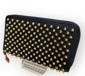 クリスチャンルブタン パネトーネ（ブランド財布・小物）の商品画像 - 査定依頼日：2025年5月25日 - 最高査定価格：12,000円