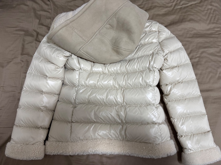 ダウンジャケット（古着・ファッション）の商品画像 - 査定依頼日：2025年12月31日 - 最高査定価格：40,000円