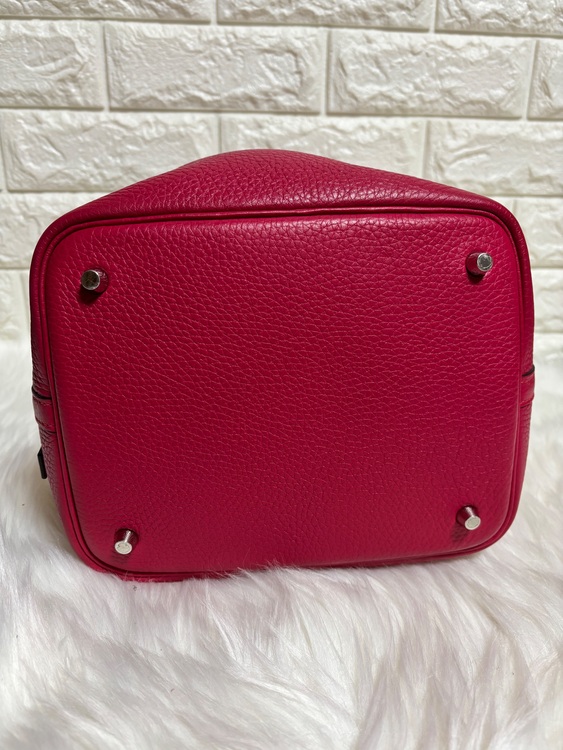 エルメス ピコタンロックエクラＭＭ トリヨンクレマンス/ヴォースイフト フランボ（ブランドバッグ）の商品画像 - 査定依頼日：2025年11月23日 - 最高査定価格：500,000円