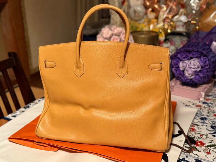 エルメス バーキン （ブランドバッグ）の商品画像 - 査定依頼日：2025年1月5日 - 最高査定価格：1,900,000円