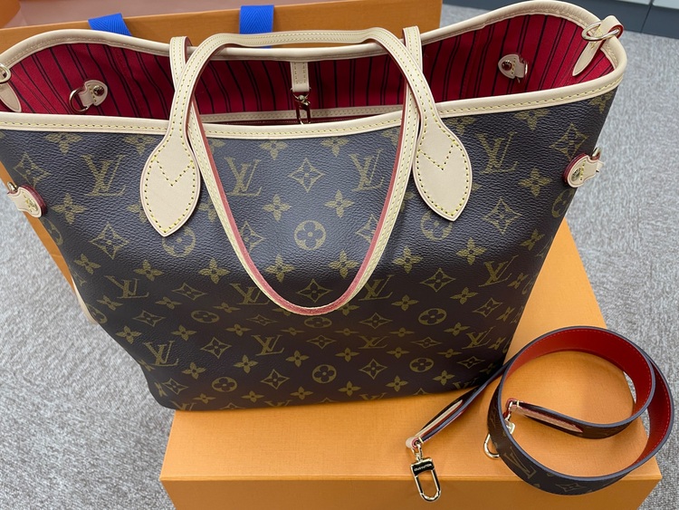 ルイヴィトン ネヴァーフル （ブランドバッグ）の商品画像 - 査定依頼日：2025年10月27日 - 最高査定価格：280,000円