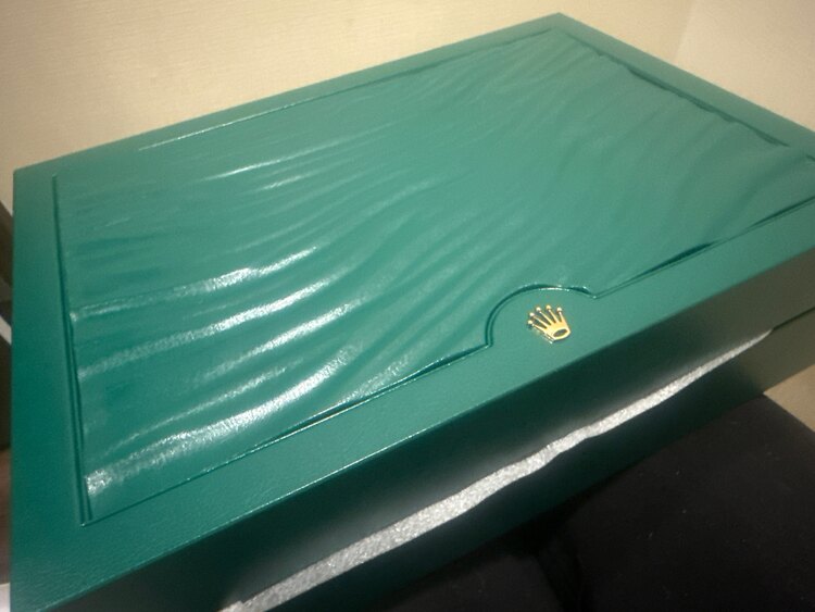 ロレックス デイトナ RX116506A（高級時計）の商品画像 - 査定依頼日：2025年5月12日 - 最高査定価格：14,800,000円