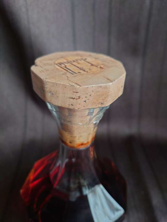 DUNHILL OLD MASTER CRYSTAL DECANTER（お酒）の商品画像 - 査定依頼日：2025年5月21日 - 最高査定価格：12,500円