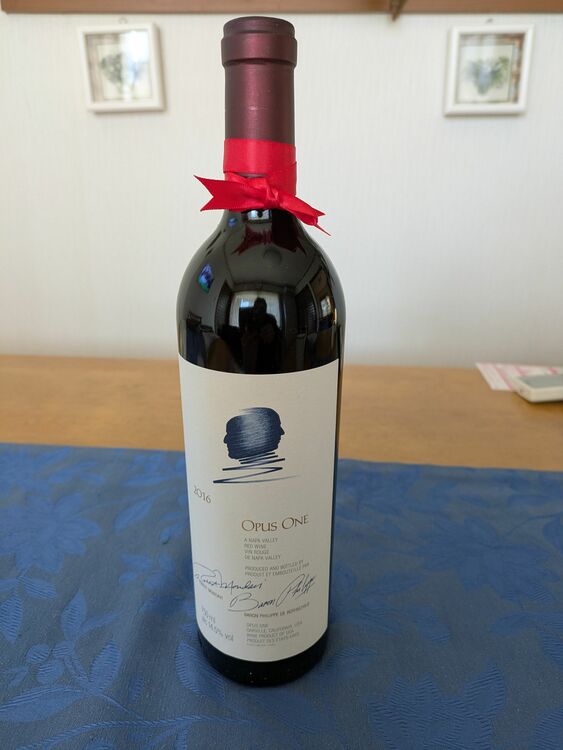 オーパスワン2016（お酒）の商品画像 - 査定依頼日：2025年6月16日 - 最高査定価格：43,000円