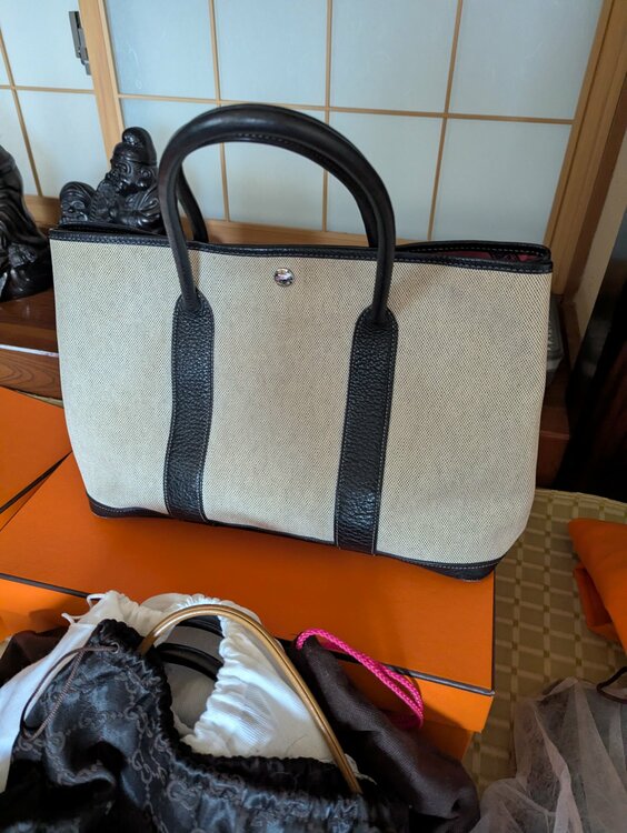 エルメス ガーデンパーティ （ブランドバッグ）の商品画像 - 査定依頼日：2026年4月6日 - 最高査定価格：200,000円