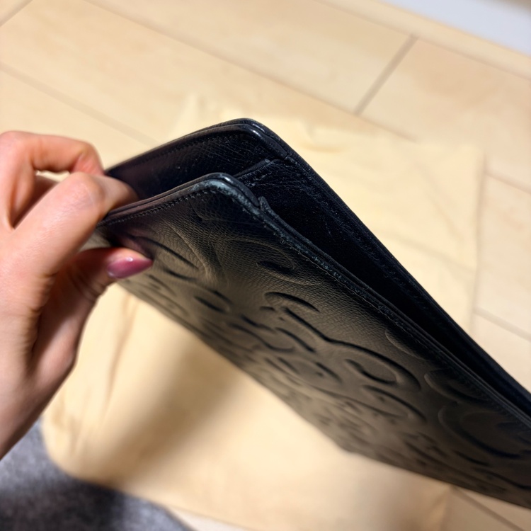 イブサンローラン  （ブランドバッグ）の商品画像 - 査定依頼日：2026年1月19日 - 最高査定価格：8,000円