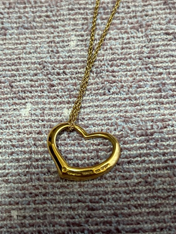 ティファニー　オープンハート（金・貴金属）の商品画像 - 査定依頼日：2024年11月28日 - 最高査定価格：60,000円