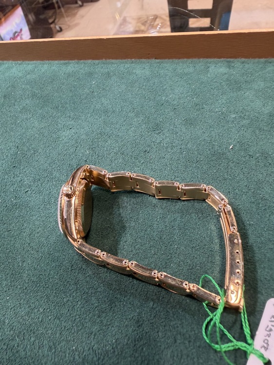 ロレックス デイトナ 76198g（高級時計）の商品画像 - 査定依頼日：2025年12月26日 - 最高査定価格：1,700,000円