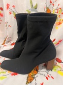 黒 ショート ニット ブーツ ストレッチ チャンキーヒール（古着・ファッション）の商品画像 - 査定依頼日：2026年3月23日 - 最高査定価格：13,000円