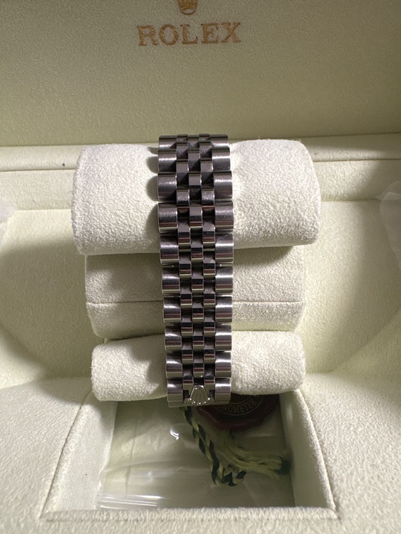 ロレックス デイトジャスト 17827（高級時計）の商品画像 - 査定依頼日：2026年4月10日 - 最高査定価格：1,500,000円