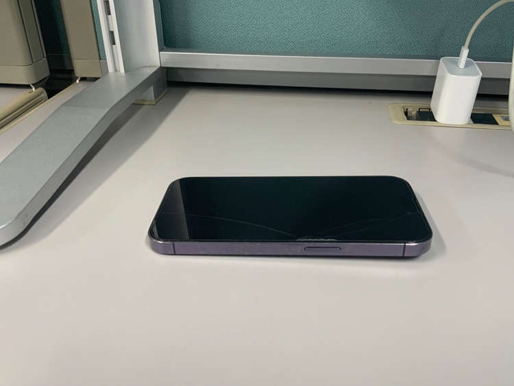 iPhone iPhone 14 Pro 128GB SIMフリー（スマホ）の商品画像 - 査定依頼日：2026年7月17日 - 最高査定価格：50,000円