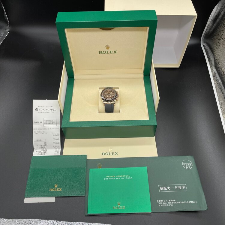 ロレックス デイトナ 116515ln（高級時計）の商品画像 - 査定依頼日：2025年4月15日 - 最高査定価格：5,000,000円